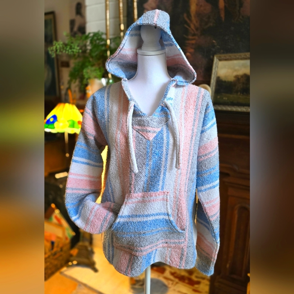 Artesanias Hoodie Women's Medium/Large Pastel Aztec Knit Fleece Pullover